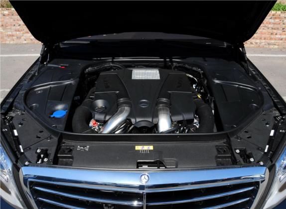 奔驰S级 2014款 S 500 L 其他细节类   发动机舱