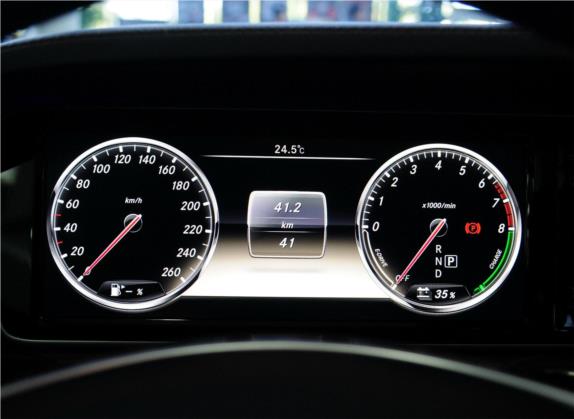 奔驰S级 2014款 S 400 L HYBRID 中控类   仪表盘