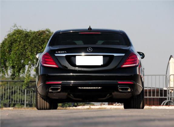 奔驰S级 2014款 S 400 L 尊贵型 外观   正后