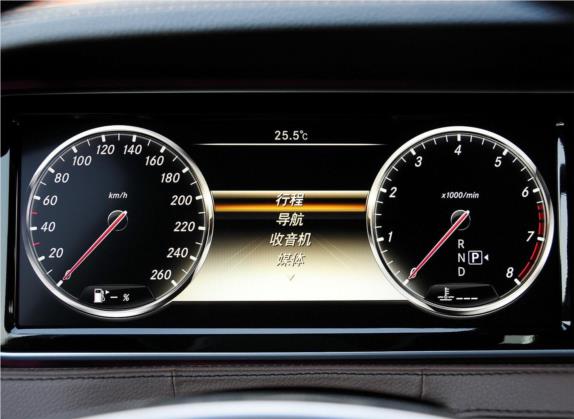 奔驰S级 2014款 S 400 L 尊贵型 中控类   仪表盘
