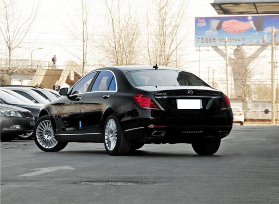 奔驰S级 2014款 S 500 L 4MATIC 外观   斜后