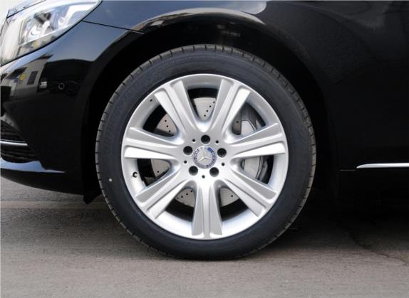 奔驰S级 2015款 S 400 L 4MATIC 其他细节类   前轮