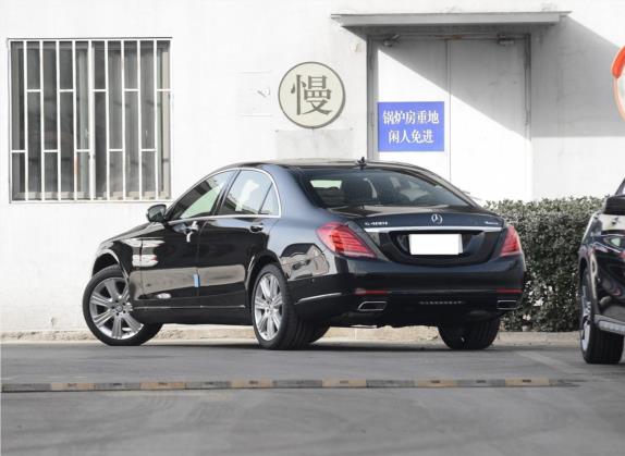 奔驰S级 2015款 S 400 L 4MATIC 外观   斜后