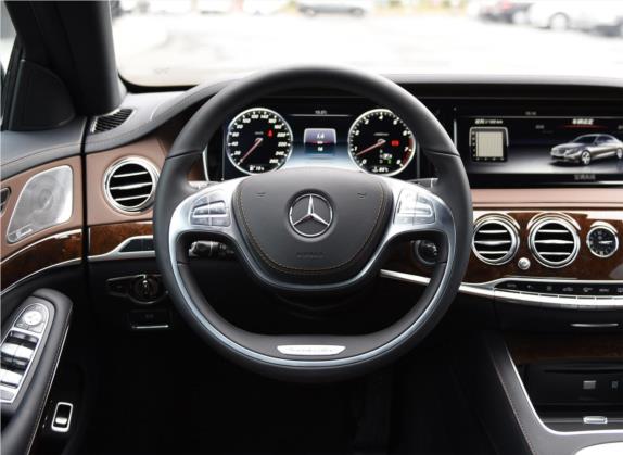 奔驰S级 2017款 S 400 L 中控类   驾驶位