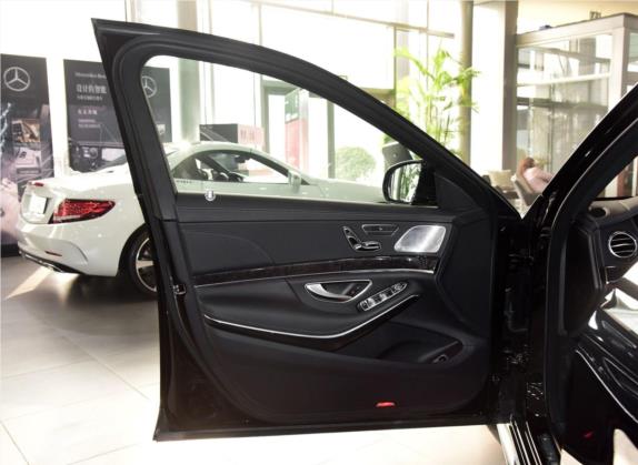奔驰S级 2017款 S 400 L 4MATIC 车厢座椅   前门板