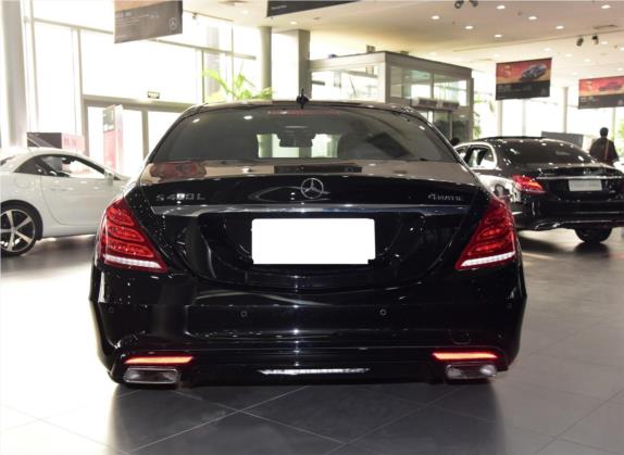 奔驰S级 2017款 S 400 L 4MATIC 外观   正后