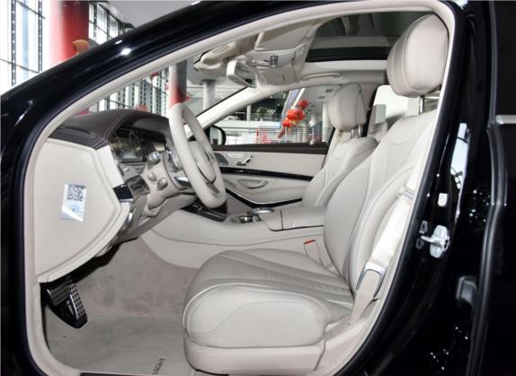 奔驰S级 2017款 S 500 L 4MATIC 车厢座椅   前排空间