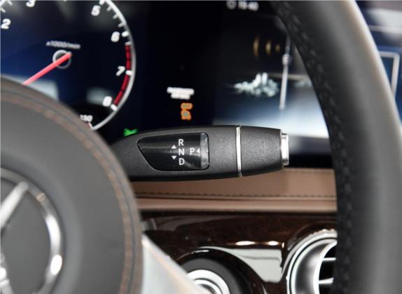 奔驰S级 2018款 S 450 L 中控类   挡把