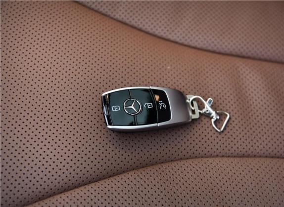 奔驰S级 2018款 S 450 L 4MATIC 卓越特别版 其他细节类   钥匙