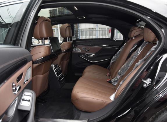 奔驰S级 2018款 S 450 L 4MATIC 卓越特别版 车厢座椅   后排空间