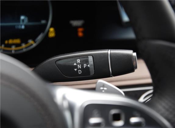 奔驰S级 2018款 S 450 L 4MATIC 卓越特别版 中控类   挡把