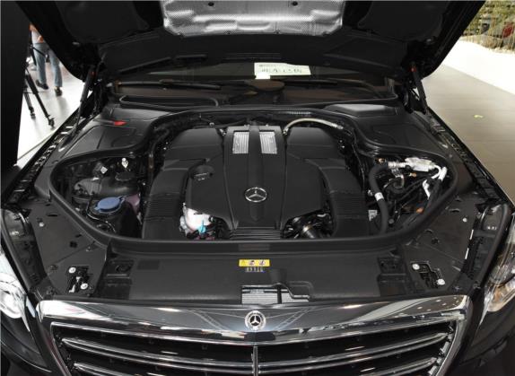 奔驰S级 2019款 S 350 L 尊贵型 其他细节类   发动机舱