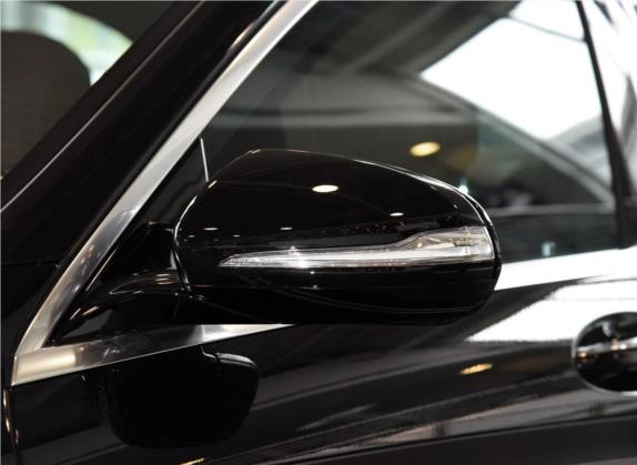 奔驰S级 2019款 S 350 L 尊贵型 外观细节类   外后视镜