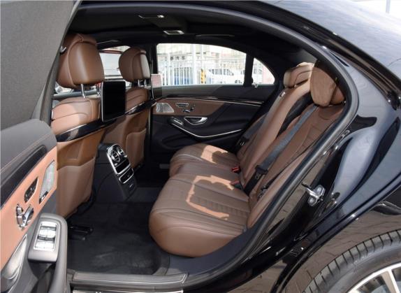 奔驰S级 2019款 S 500 L 4MATIC 车厢座椅   后排空间