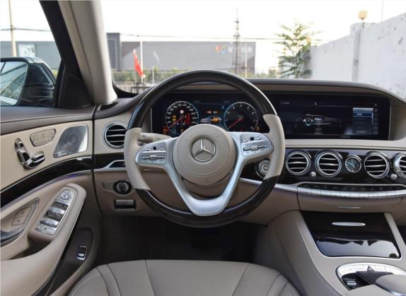 奔驰S级 2019款 S 350 L 豪华型 臻藏版 中控类   驾驶位