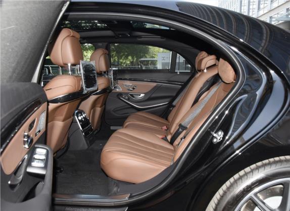 奔驰S级 2019款 S 450 L 4MATIC 臻藏版 车厢座椅   后排空间