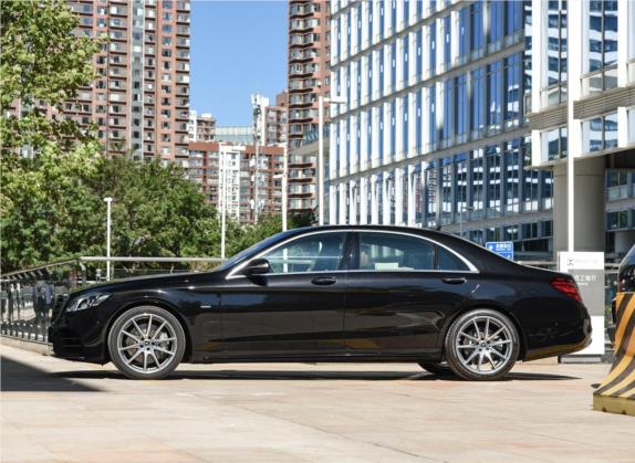 奔驰S级 2019款 S 450 L 4MATIC 臻藏版 外观   正侧