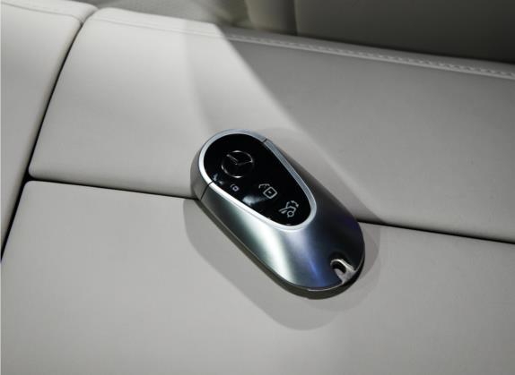 奔驰S级 2021款 S 500 L 4MATIC 其他细节类   钥匙