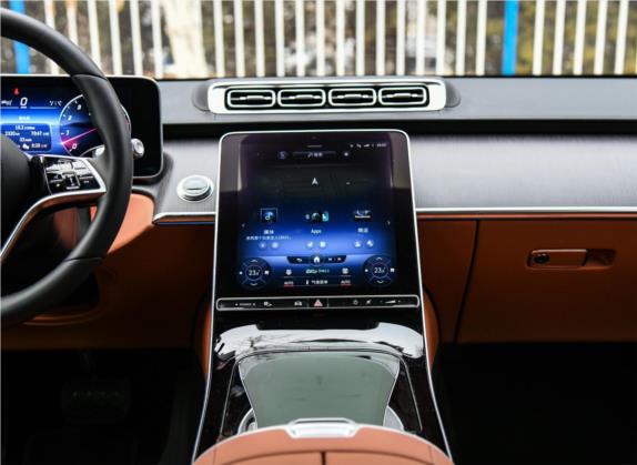奔驰S级 2021款 S 400 L 商务型 中控类   中控台