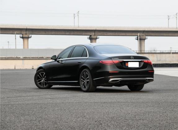 奔驰S级 2021款 S 400 L 商务型 外观   斜后