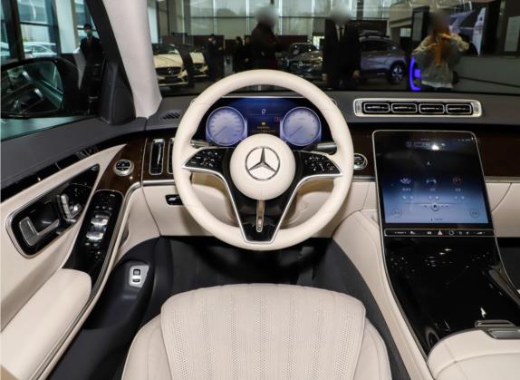 奔驰S级 2021款 S 400 L 豪华型 中控类   驾驶位