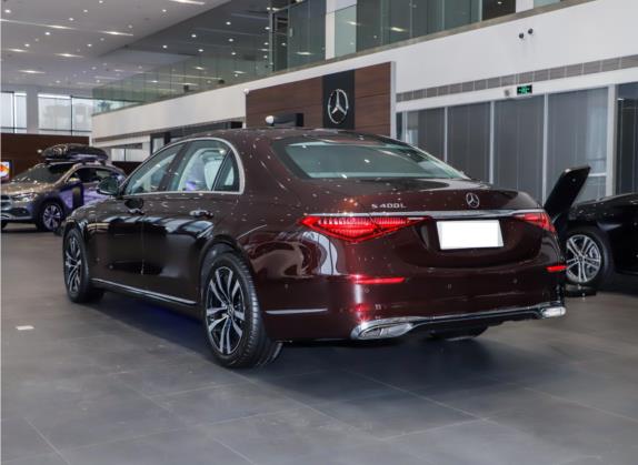奔驰S级 2021款 S 400 L 豪华型 外观   斜后