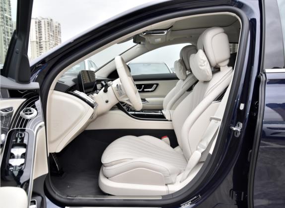 奔驰S级 2021款 改款 S 450 L 4MATIC 车厢座椅   前排空间