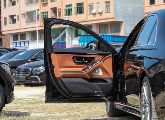 奔驰S级 2022款 S 450 L 4MATIC 车厢座椅   前门板