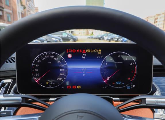 奔驰S级 2022款 S 450 L 4MATIC 中控类   仪表盘