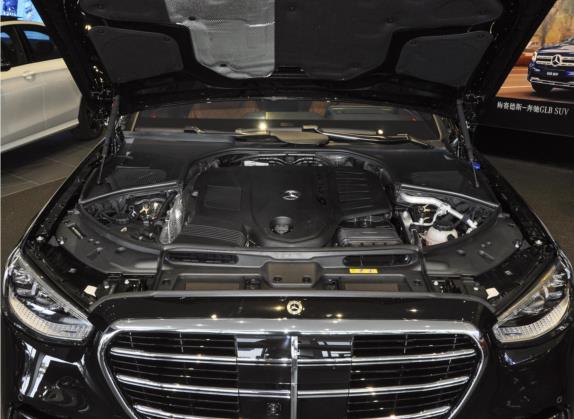 奔驰S级 2022款 改款 S 500 L 4MATIC 其他细节类   发动机舱