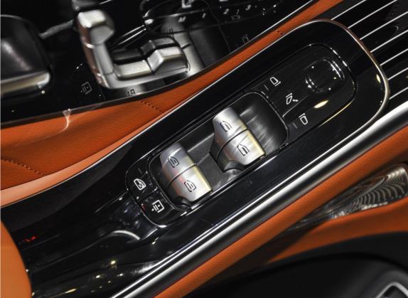 奔驰S级 2022款 改款 S 500 L 4MATIC 车厢座椅   门窗控制