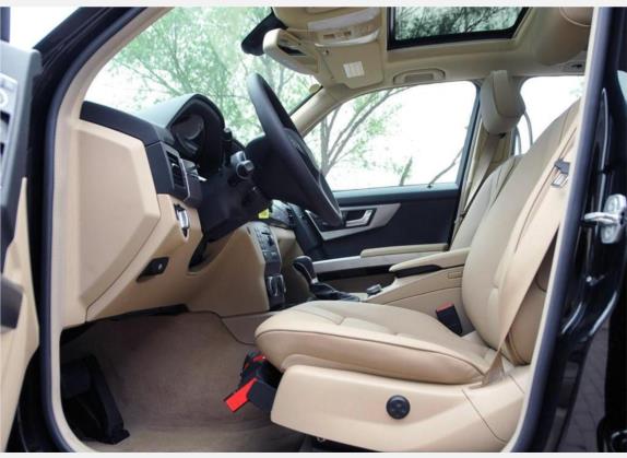 奔驰GLK级(进口) 2011款 GLK 300 4MATIC 豪华型 车厢座椅   前排空间