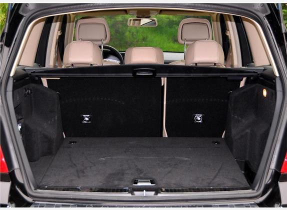 奔驰GLK级(进口) 2011款 GLK 300 4MATIC 豪华型 车厢座椅   后备厢