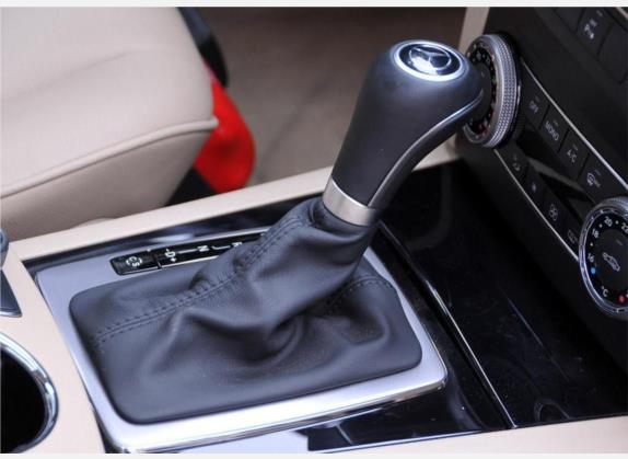 奔驰GLK级(进口) 2011款 GLK 300 4MATIC 豪华型 中控类   挡把