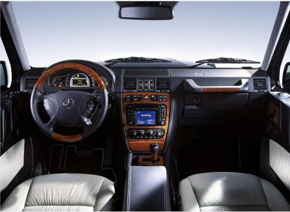 奔驰G级 2004款 G 500 中控类   中控全图