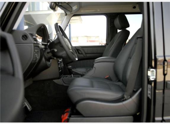 奔驰G级 2007款 G 55 AMG 车厢座椅   前排空间