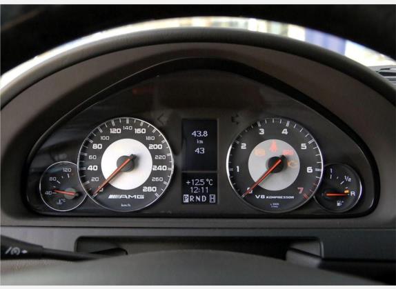 奔驰G级 2007款 G 55 AMG 中控类   仪表盘