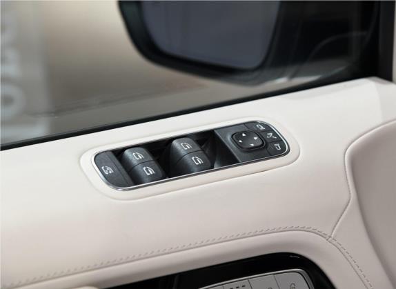 奔驰G级 2020款 G 500 时光铭刻特别版 车厢座椅   门窗控制