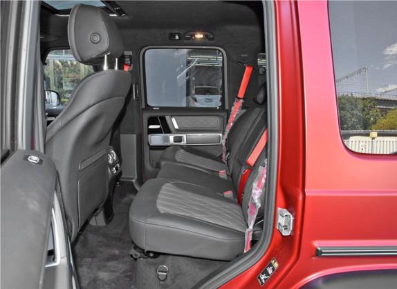 奔驰G级 2021款 G 500 炽炎特别版 车厢座椅   后排空间