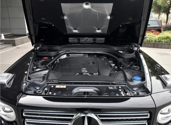奔驰G级 2022款 G 350 其他细节类   发动机舱