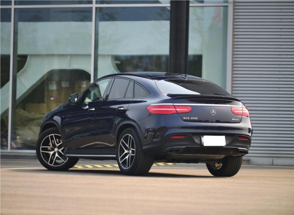 奔驰GLE轿跑 2015款 GLE 450 AMG 4MATIC 轿跑SUV 外观   斜后