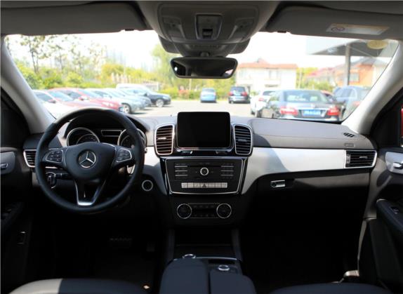 奔驰GLE轿跑 2018款 GLE 320 4MATIC 轿跑SUV 中控类   中控全图