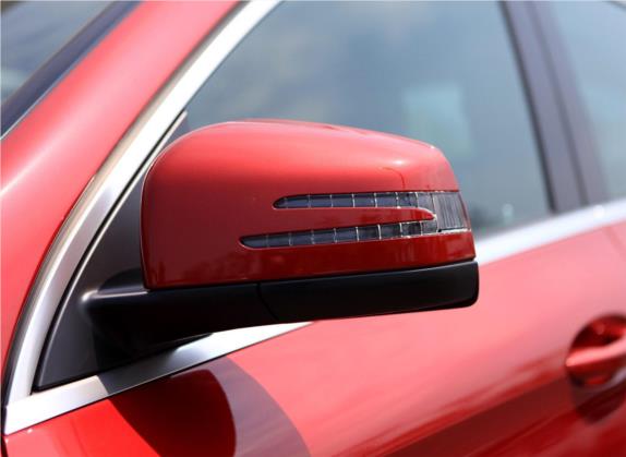 奔驰GLE轿跑 2018款 GLE 320 4MATIC 轿跑SUV 外观细节类   外后视镜