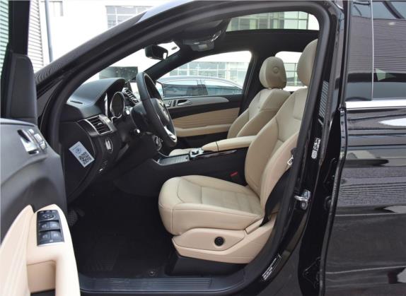 奔驰GLE轿跑 2018款 GLE 400 4MATIC 轿跑SUV 车厢座椅   前排空间