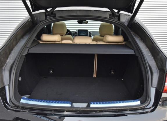 奔驰GLE轿跑 2018款 GLE 400 4MATIC 轿跑SUV 车厢座椅   后备厢