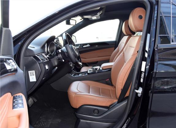 奔驰GLE轿跑 2018款 GLE 500 4MATIC 轿跑SUV 车厢座椅   前排空间