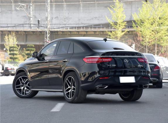 奔驰GLE轿跑 2018款 GLE 500 4MATIC 轿跑SUV 外观   斜后