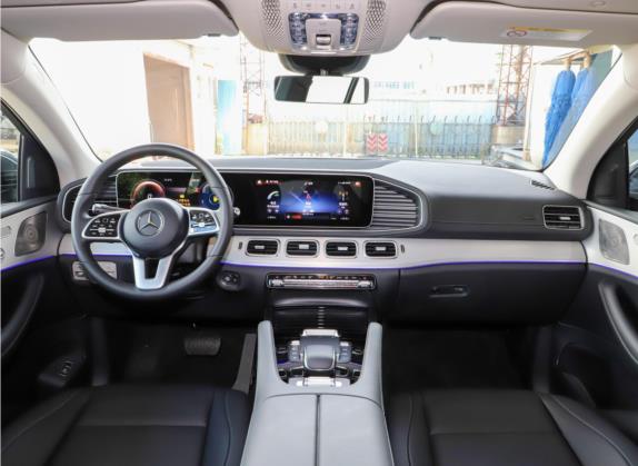 奔驰GLE轿跑 2020款 GLE 350 4MATIC 轿跑SUV 时尚型 中控类   中控全图