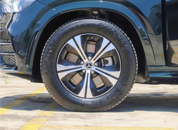 奔驰GLE轿跑 2020款 GLE 350 4MATIC 轿跑SUV 时尚型 其他细节类   前轮