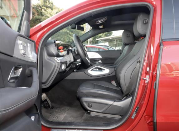 奔驰GLE轿跑 2020款 GLE 450 4MATIC 轿跑SUV 时尚型 车厢座椅   前排空间